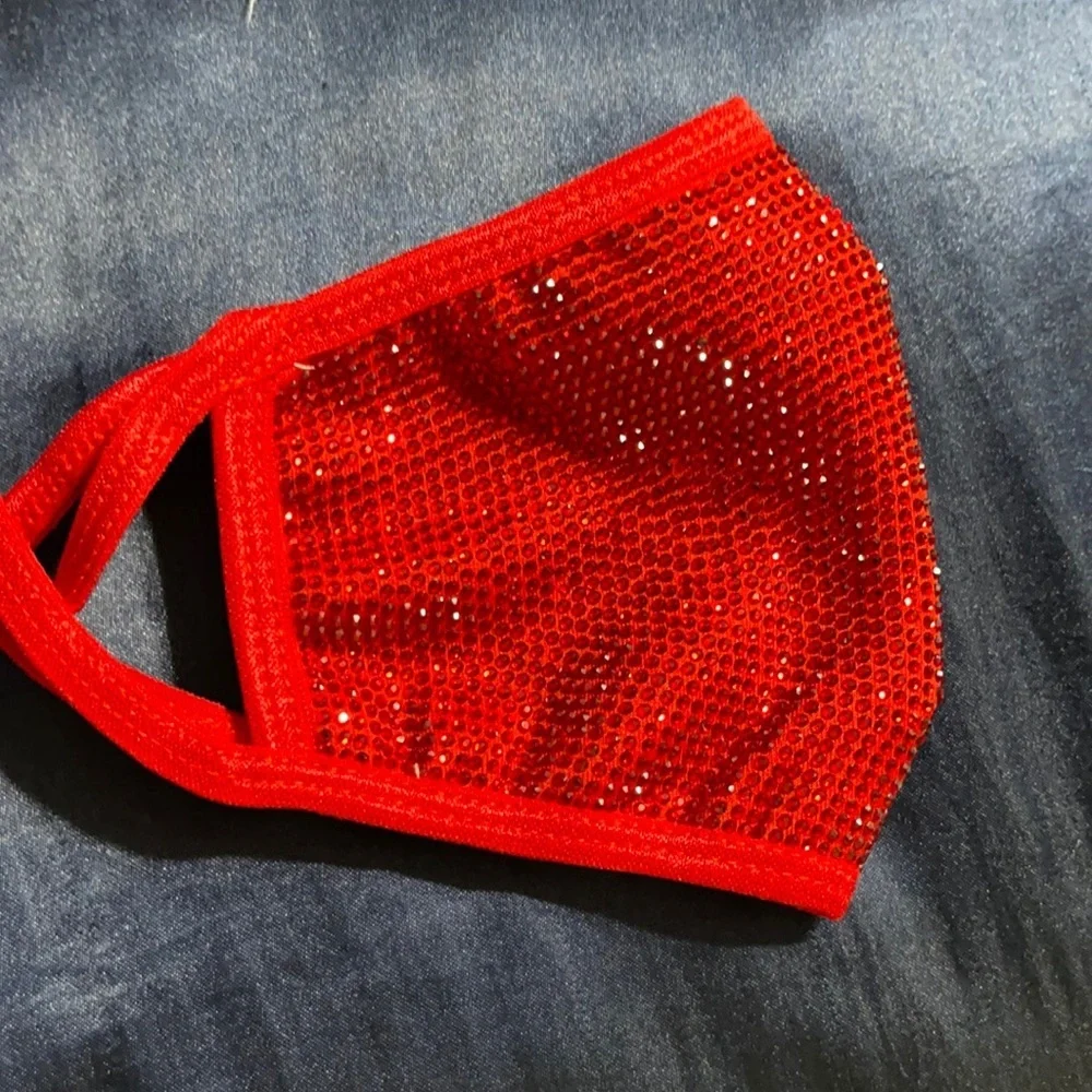6/$20 New red sparkle face mask